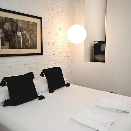 Homenfun Eixample Apartment *