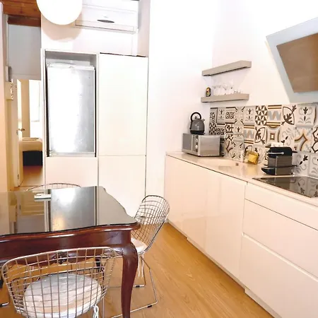 Homenfun Eixample Apartment Barcelona