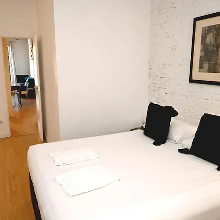Homenfun Eixample Apartment *